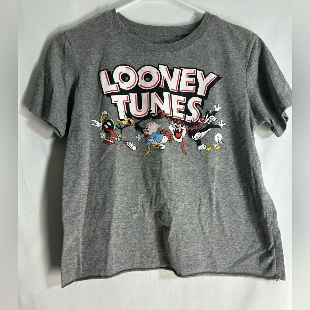 Kid Looney Tunes Group short sleeve graphic tee side small